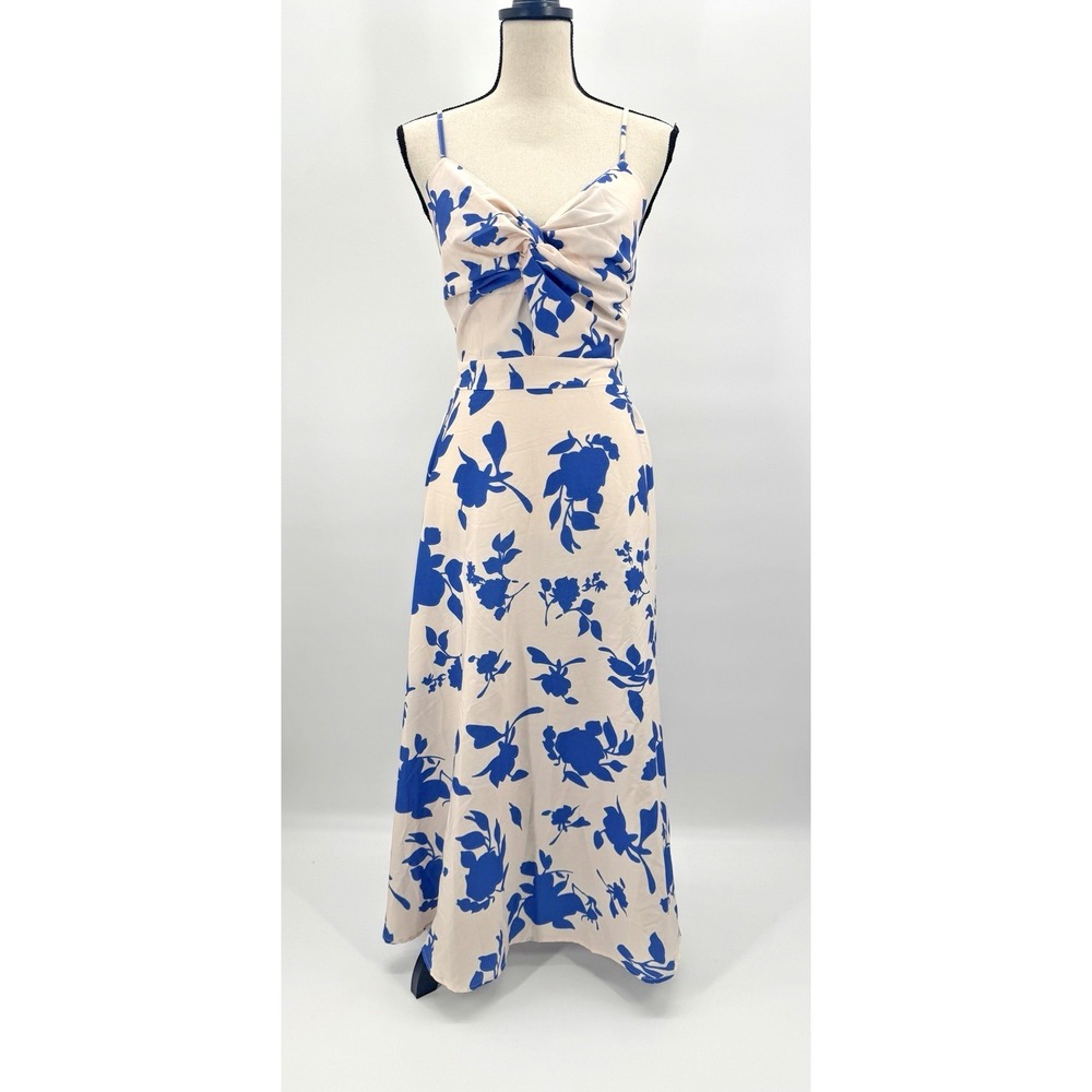Floral Cut Out Open Back Maxi Dress White Blue Large Twist Knot Tie Back Cottage